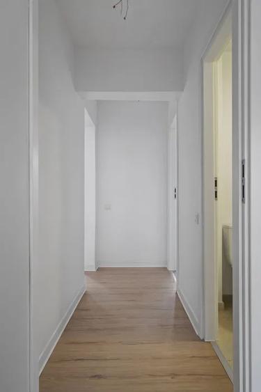 Apartament 3 camere, renovare completă în curs, etaj 5, Teiul Doamnei