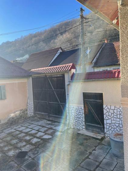 Casa 9 camere la Râul Sadului jud. Sibiu