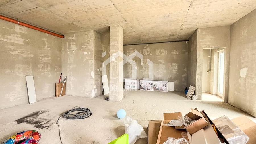 Spatiu comercial de inchiriat, Vitrina, 120mp,  Apahida
