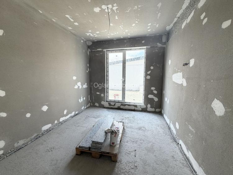 Penthouse 4 cam, 106 mp + Terasa 64 mp - Selimbar - 3