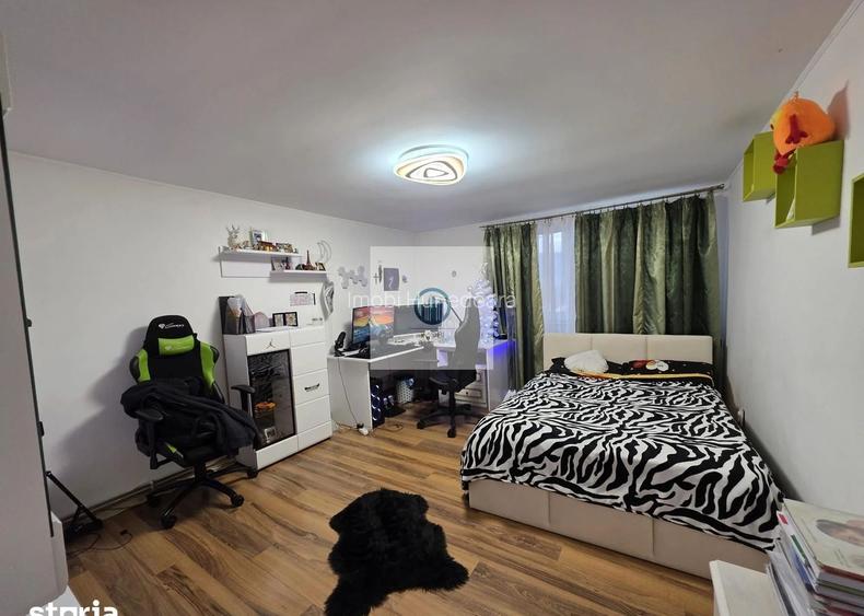 Casa spațioasa cu etaj, utilitați complete și piscina – Simeria, HD - 15