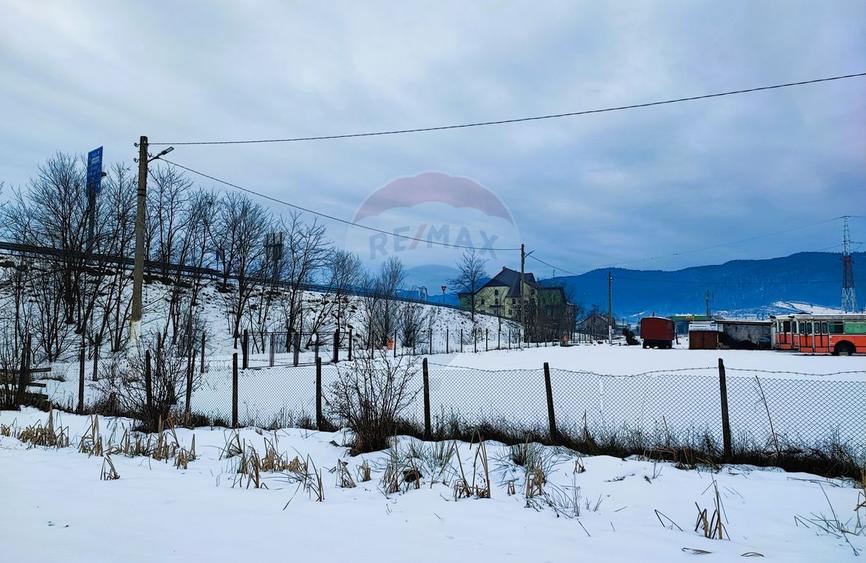 Teren intravilan 9.574 mp în Săliște, poziție strategică, ideal invest