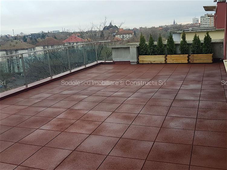 Luxury Penthouse for Rent - 4