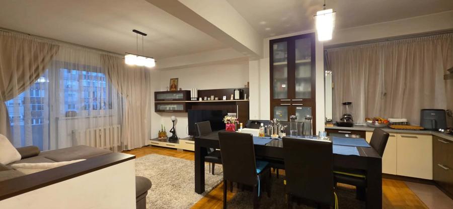 Apartament cu 3 camere de vânzare – Nufărul-AP1554