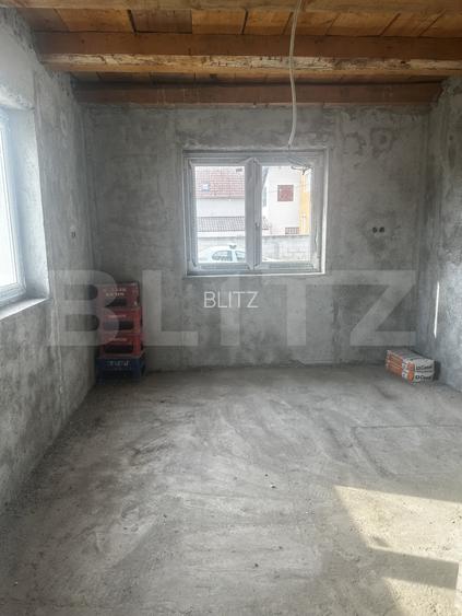 Casa de vanzare, semifinisata, zona Paulesti - 4