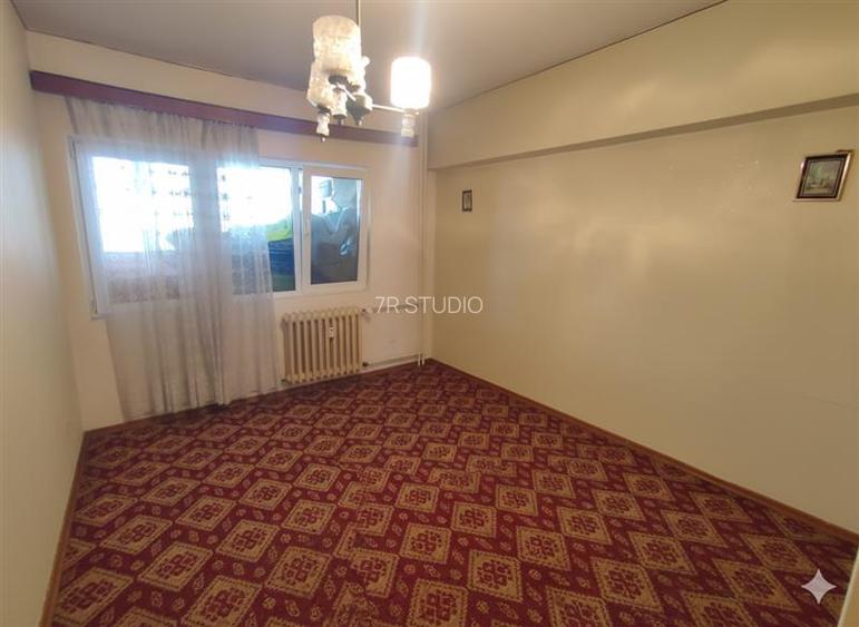 Vanzare apartament 4 camere Circului - 10