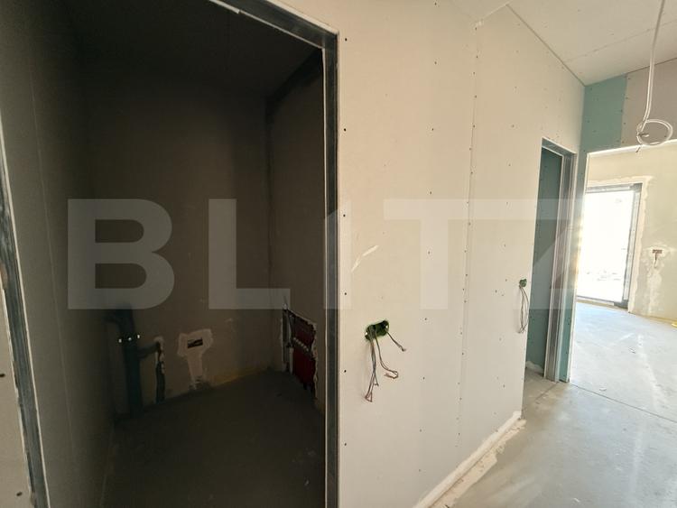 Apartament SD de 2 camere, 66 mp, la cheie, et. 3, zona Ford
