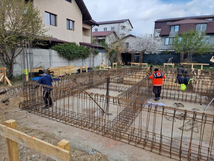 Super locatie, padure Rosu, vila în constructie 290 mp , teren 580 mp, Chiajna