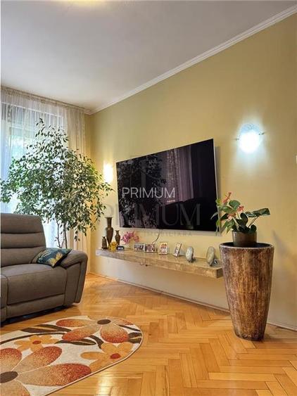 MEDICINA - 2 CAMERE - CENTRALA PROPRIE - RENOVAT COMPLET - PARCARE - 2