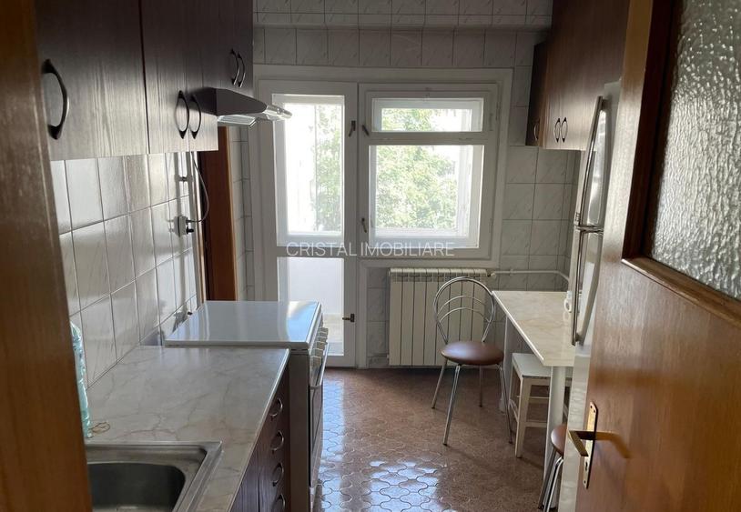 De Închiriat Apartament 3 Camere Unirii- Centrul Civic - 3