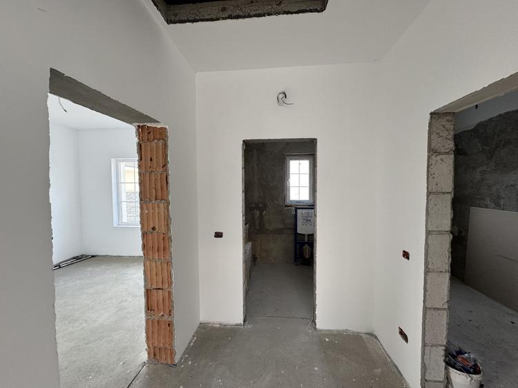 Casa Individuala Parter Sanmihaiu Roman,4 Camere,2 Bai,Proiect Modern