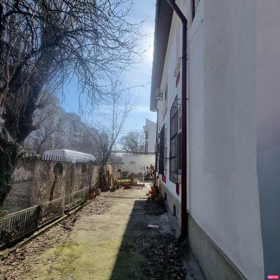 COMISION 0% BARBU VACARESCU STRADAL VILA D+P+ET+M+TERASA SI GARAJ CURTE LIBERA