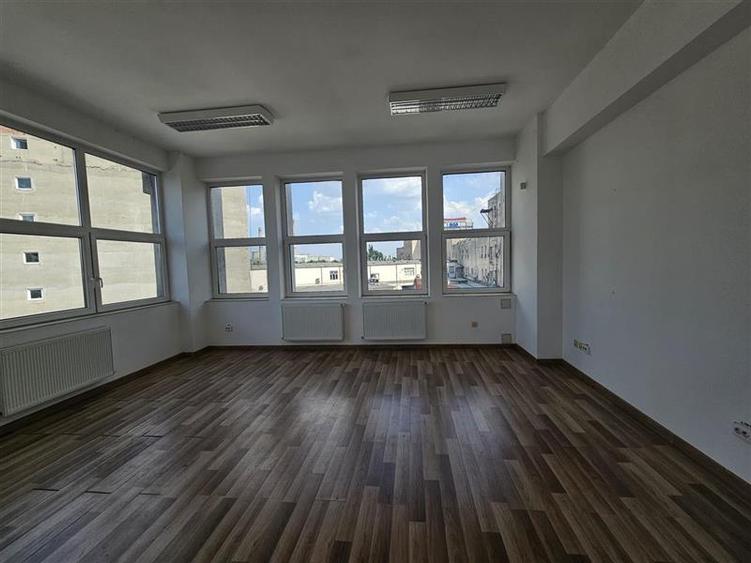 Spatii multifunctionale de inchiriat - birouri, producție, depozitare