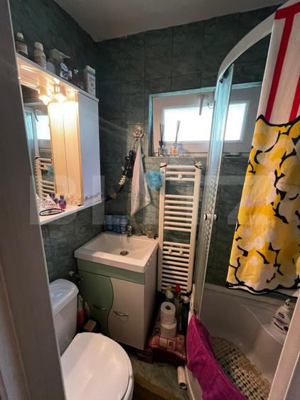 Casa de vanzare, 200 mp, zona Galati-Parc CFR