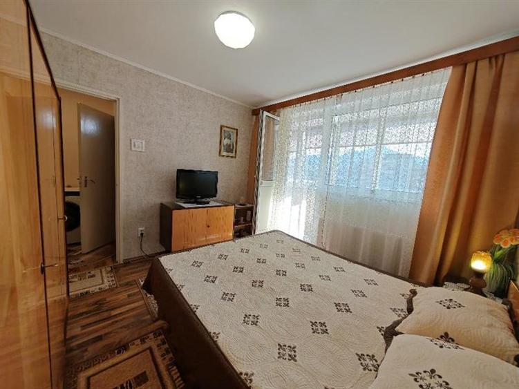Inchiriem Apartament 2 Camere, Mobilat, Semidecomandat, Astra