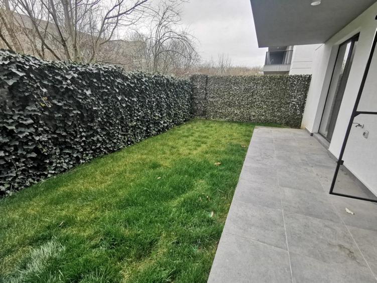 3 CAMERE CU CURTE, RESIDENCE5 EROU IANCU NICOLAE 122 LANGA OLIVETO/ PAZA 24H