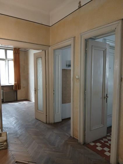 Apartament elegant,spatios in vila  P+1, langa Cismigiu