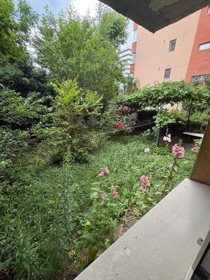 Apartament 3 camere , 2 băi în Brașov