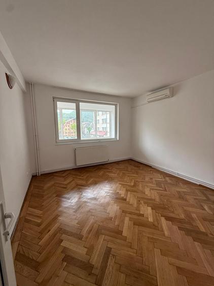 Apartament 2 camere de inchiriat | Parcare | Pet Friendly