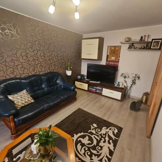 Apartament 2 camere Astra - Sitarului etaj intermediar