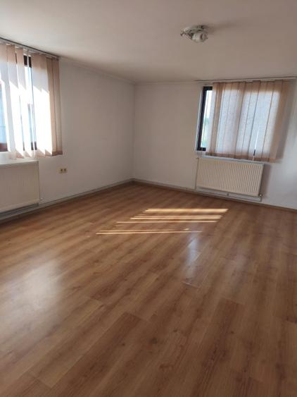 Casa individuala, 200mp utili, 1600mp teren, Radauti