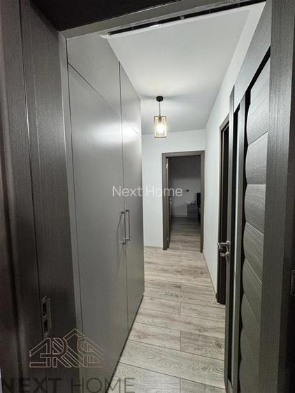 Apartament 3 camere, etaj 1,  Stefan cel Mare - 12