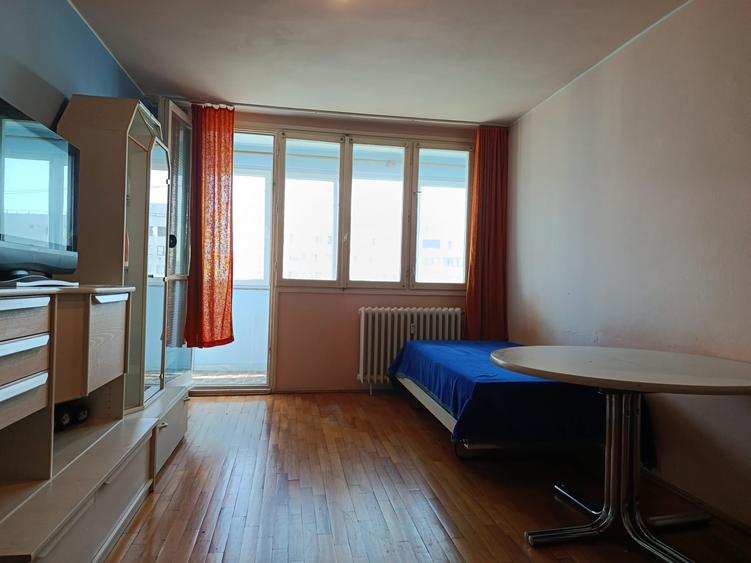 Apartament 2 camere decomandat la 7 minute de metrou Grigorescu (Ilioara)