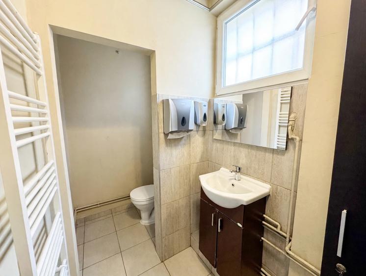 Spațiu comercial, 120 mp, renovat, parter cu vitrină, zona Oașului