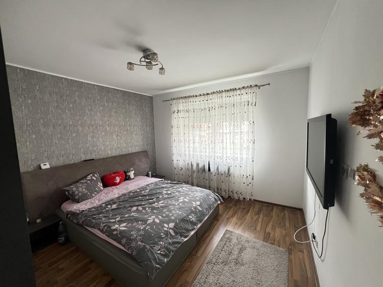 2-Camere-Decomandate-Etaj 1-60mp-Utili-Balcon-Parcare-Mobilat-Utilat