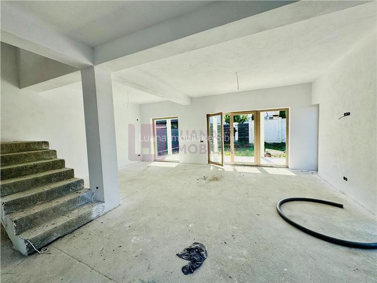 Casa individuala de vanzare | Selimbar | teren 320 mp | - 2