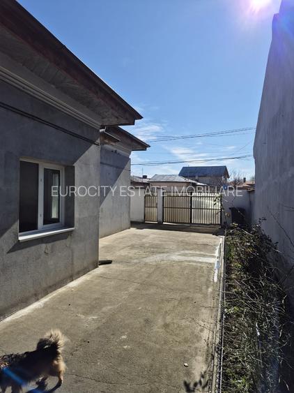 Chiajna - str Eroului, vanzare 2 corpuri de casa - 2