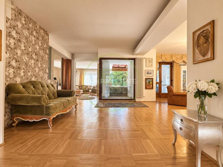 Vilă premium cu piscină, 334 mp utili, 12 camere,  teren de 700 mp -Aviației! - 10