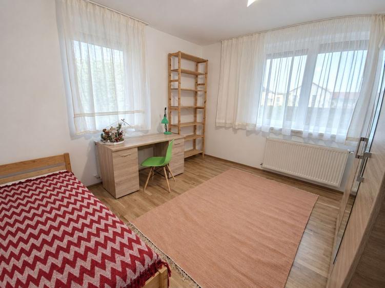 Apartament 3 camere de inchiriat, 77 mp, gradina 144 cart Europa