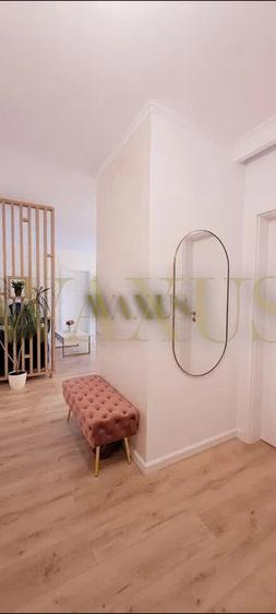 Apartament de 3 camere, 68mp, garaj, boxa 15mp, Oncos Parc