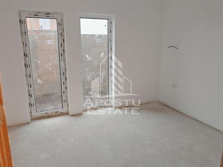 Duplex la cheie,4 camere Giarmata Mare