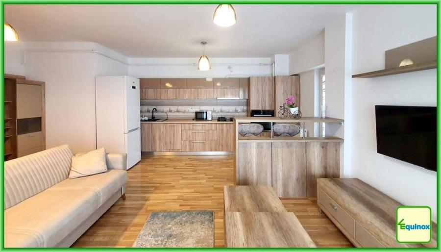 Apartament 3 camere de inchiriat, Carol Davila, ECX49271