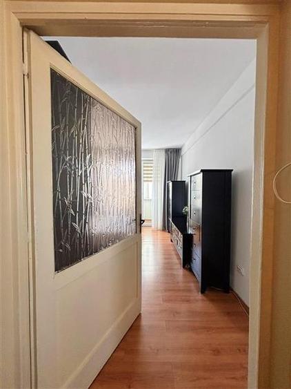 Repozitionare pret! Apartament 2 camere decomandat, 46mp utili, mobilat , etaj 3
