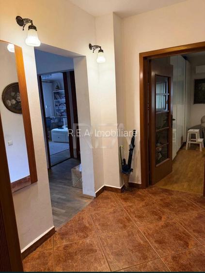 3 camere Decomandat | Vlahuță - Nerva Traian | Bloc 1994 | 2 Băi - 6