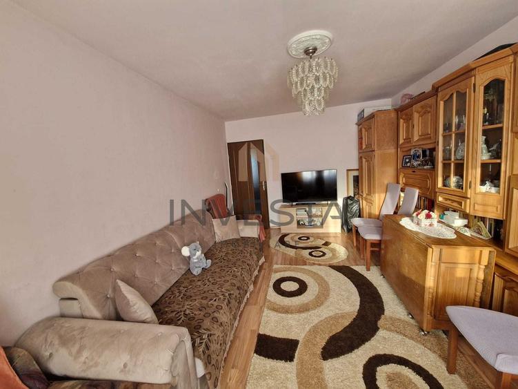 Apartament 2 camere | Etaj Intermediar | zona Intre Lacuri