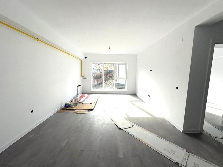 Apartament bloc nou finisat 3 minute de Centru 73.000eur neg