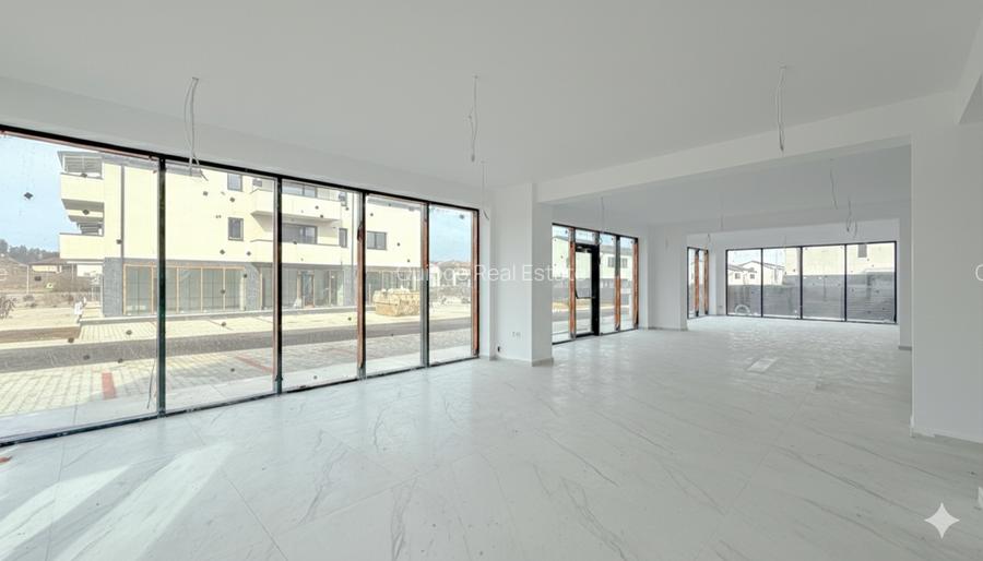 Spatiu comercial,8 locuri de parcare incluse, 156 mp, Sanpetru-Roka Village - 2