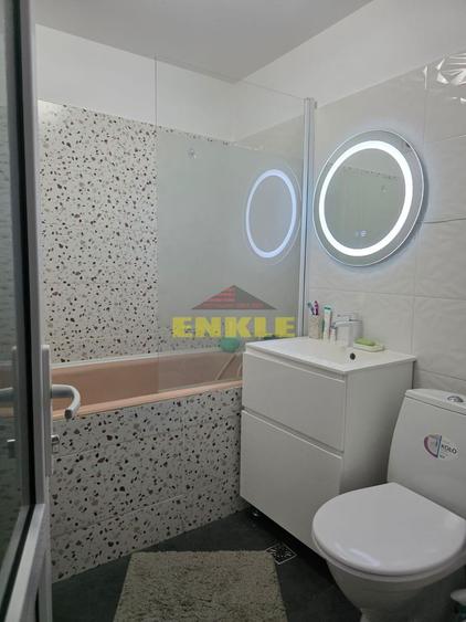 DE VÂNZARE – Apartament 3 camere, zona Bucovina