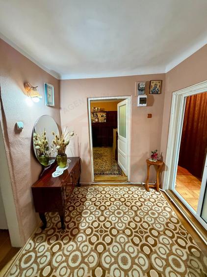 700 mp, teren intravilan, zona Centru, 150.000 euro
