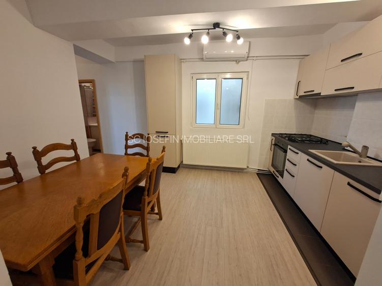 Central, apartament renovat - 6