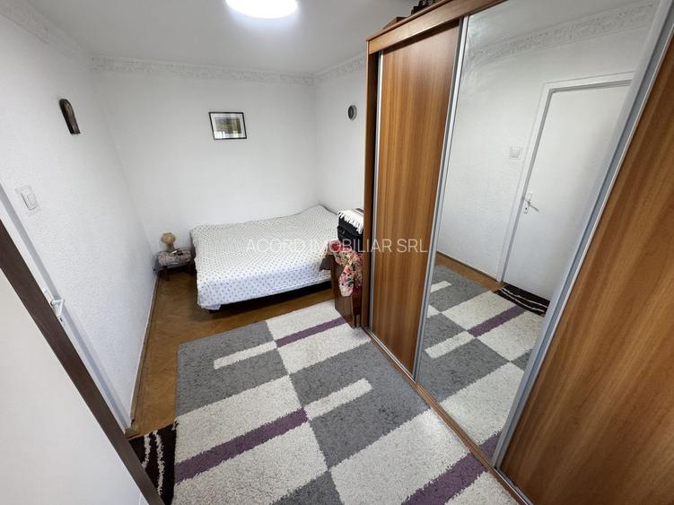 Apartament 2 camere zona Tomis Nord cu Centrala - 4