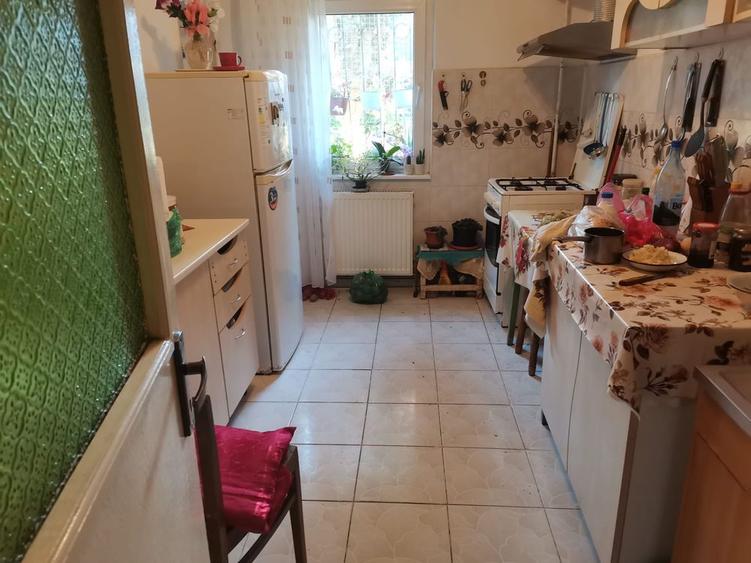 Apartament 2 camere zona Tractorul