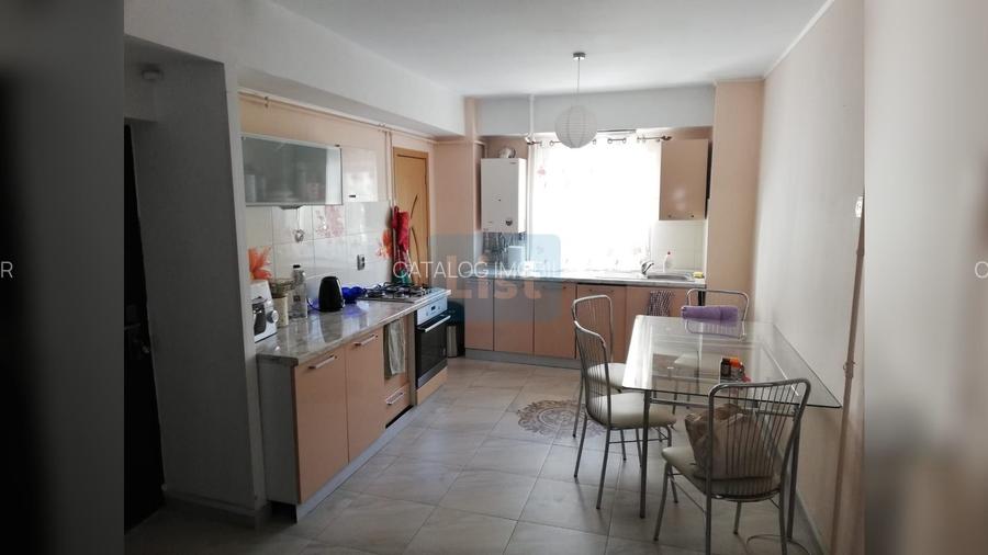 Apartament 3 camere in piata Cipariu - 7
