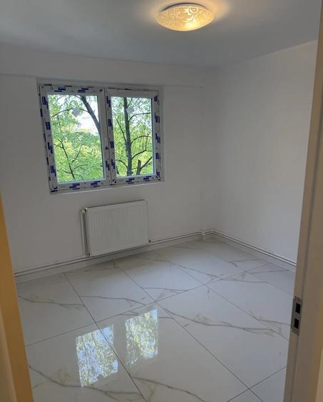 Vanzare apartament cu 2 camere zona Pantelimon sector 2