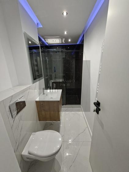 Garsoniera decomandata,  Metrou Aparatorii Patriei, et.1, renovata
