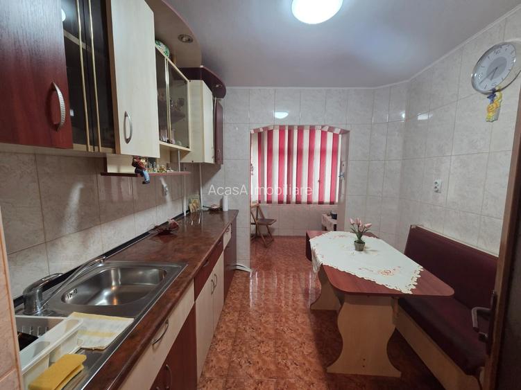 Inchiriere apartament 2 camere decomandate Mazepa 2-mobilat si utilat - 5